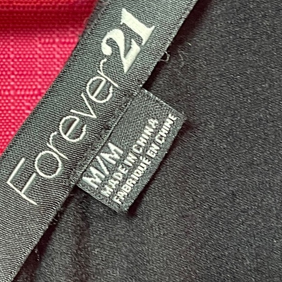 FOREVER 21 BLACK & GRAY RUFFLE DRESS SIZE M - Picture 10 of 10